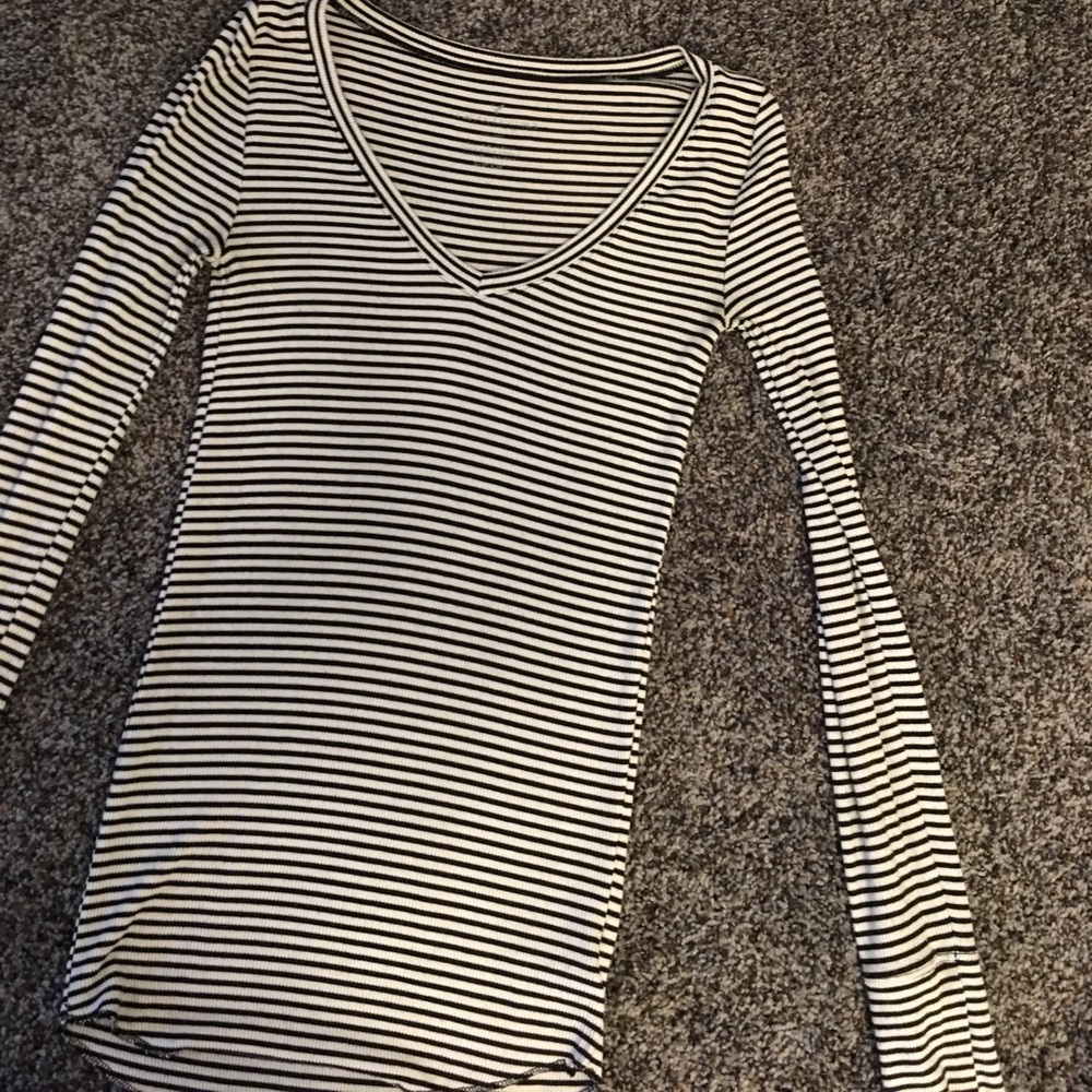 AE comfy long sleeves